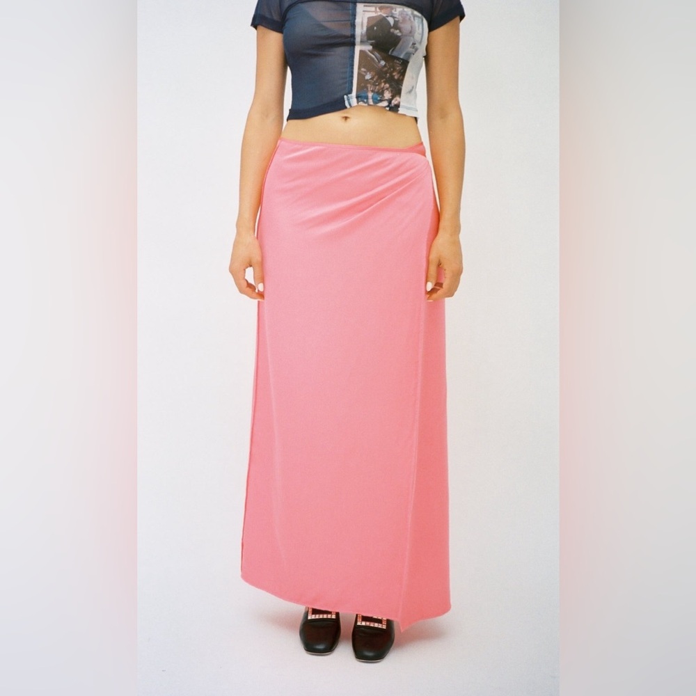 Baserange wrap skirt hava pink size large
